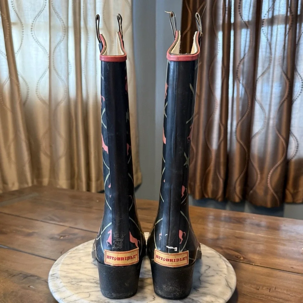 Bit & Bridle Black Pink Argyle Horses Rubber Cowboy Rain Boots Women Sz 9 EU 40